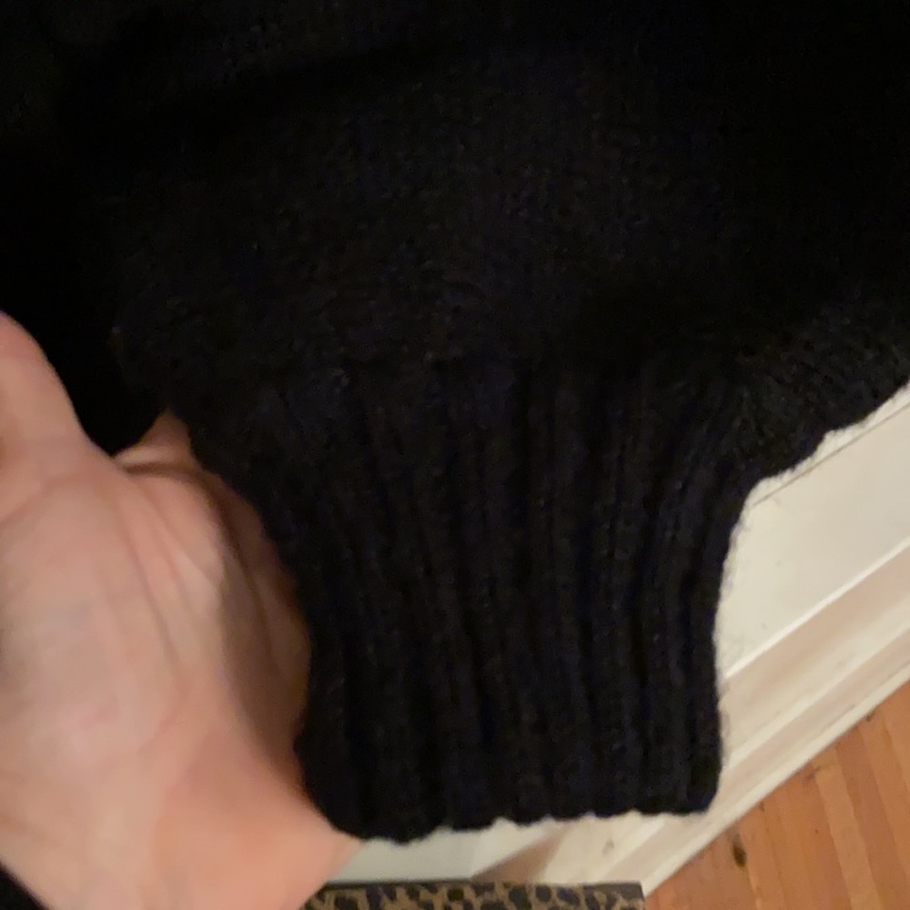 (Like new) Vintage oversized 90s Sweater Coat with Black pleather appliqué - Picture 6 of 9
